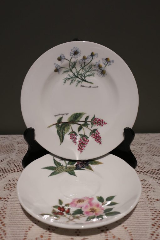 Stunning St George Bone China Trio In The Style Of Portmeirion - Image 4