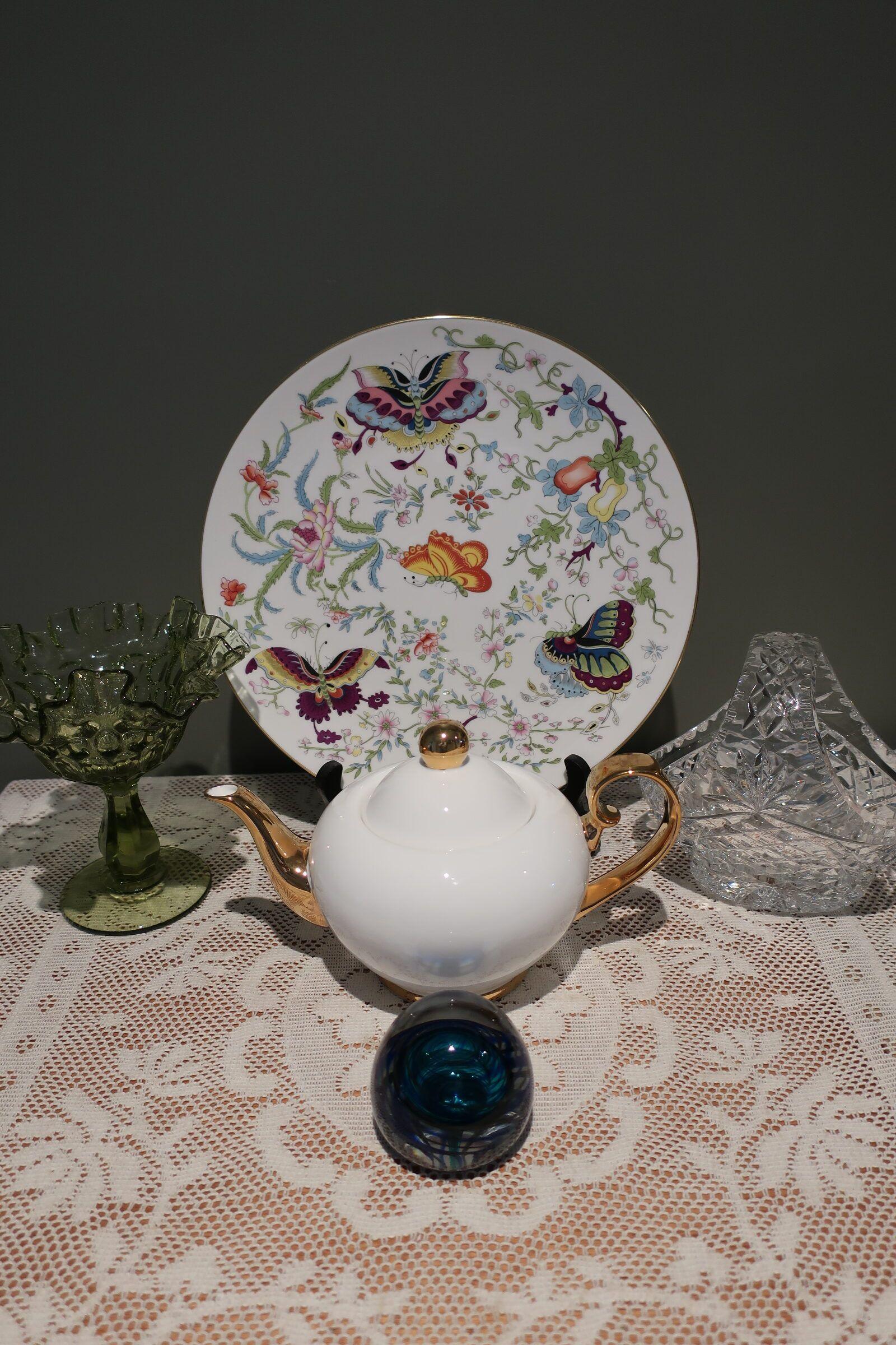 Sneak Peek For The Week – Royal Worcester, Fenton, Crystal, Moshe Pleshet paperweight, Christina Re teapot