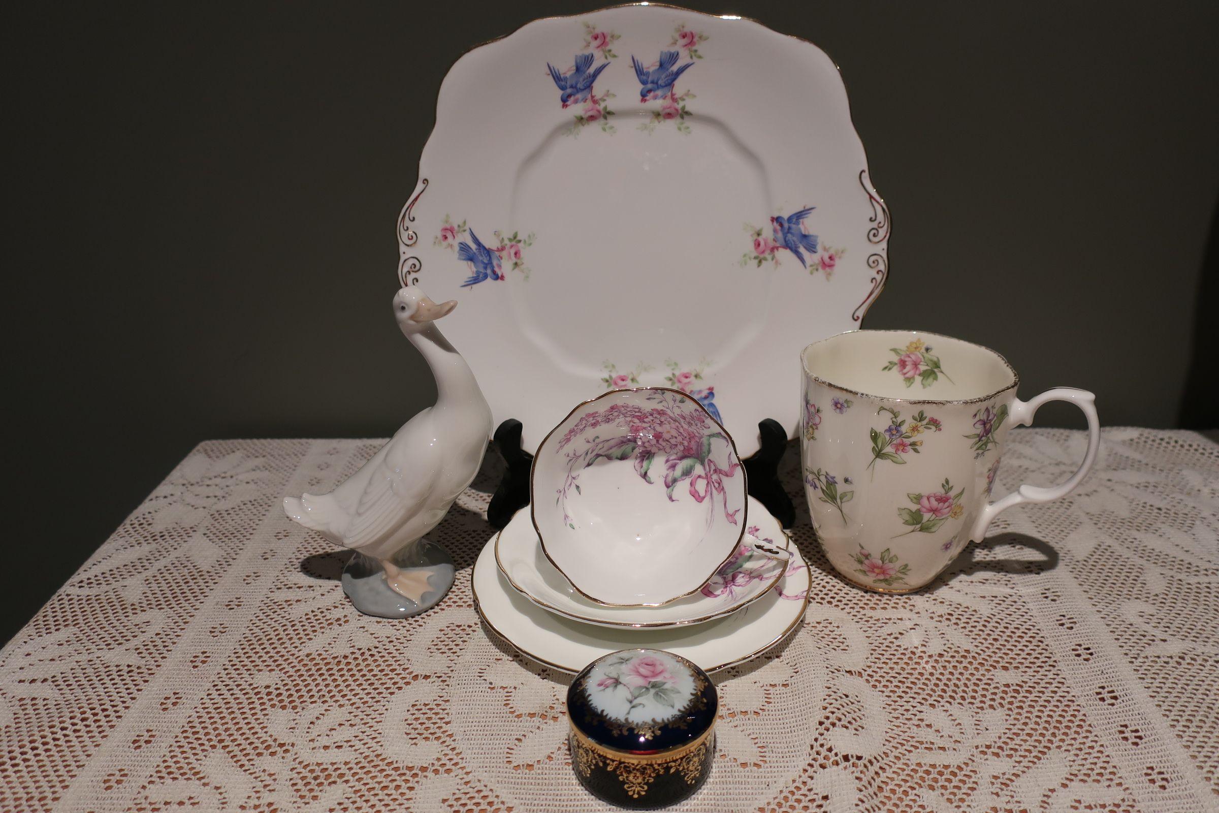 Sneak Peek For The Week – Royal Albert Vintage And Contemporary, Nao by Lladro, Limoges, Paragon Double Warrant