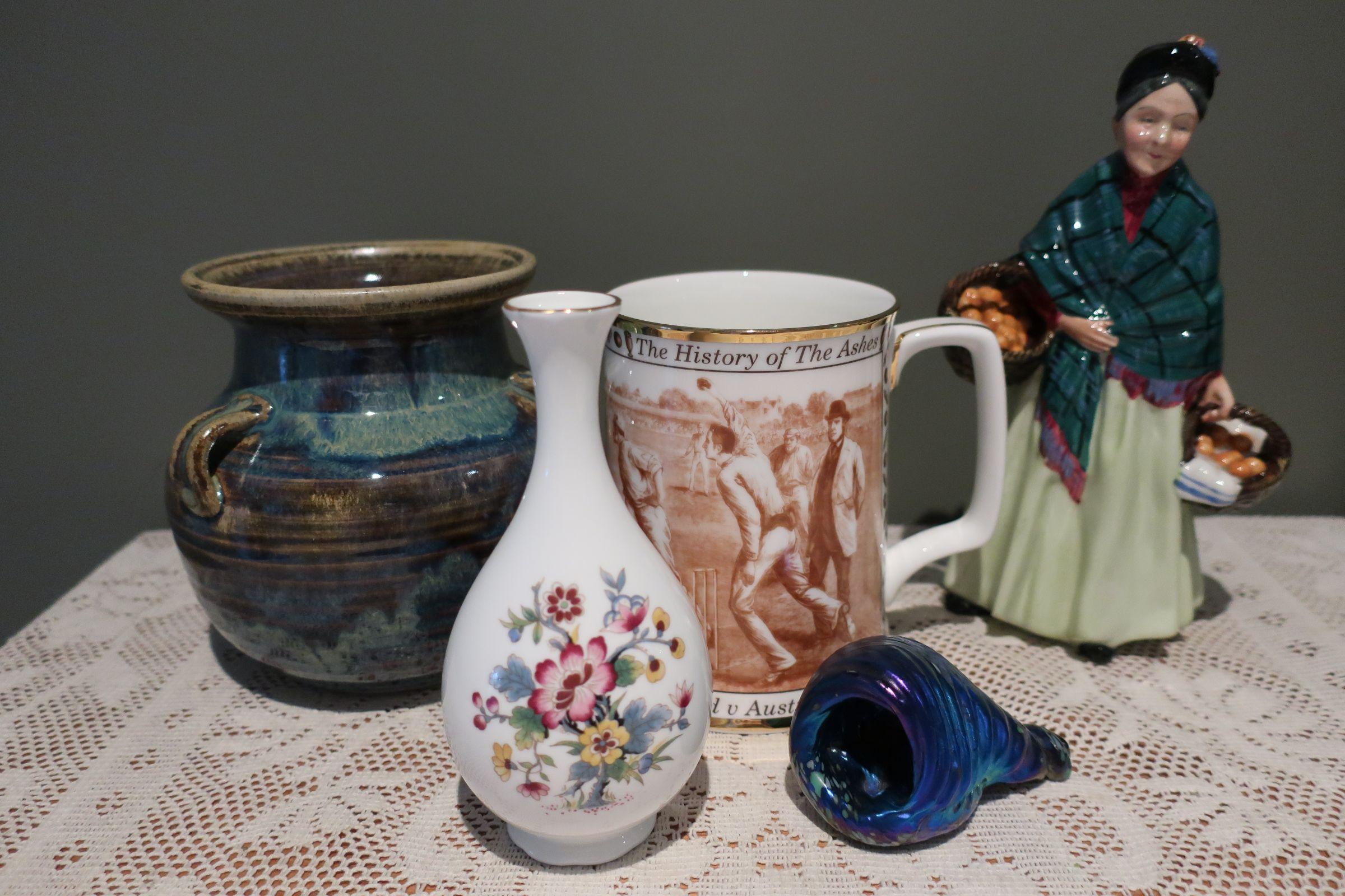 Sneak Peek For The Week – Royal Doulton, Coalport, Colin Heaney Glass, Graeme Bentley Pottery