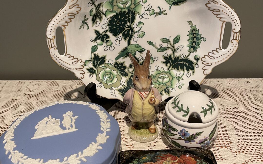 Sneak Peek For The Week – Coalport, Wedgwood, Beswick, Portmeirion, Russian Lacquer Ware