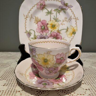 Vintage Tuscan Hand Painted Anemone Trio On Pink