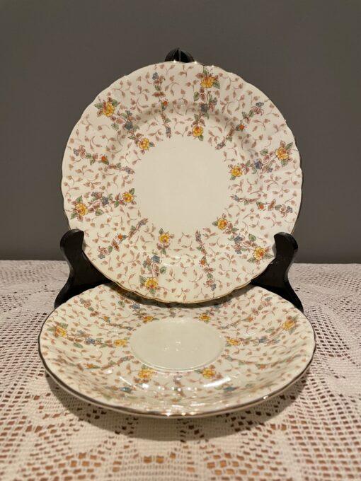 Vintage Royal Grafton Chantilly Pattern Trio - Image 4