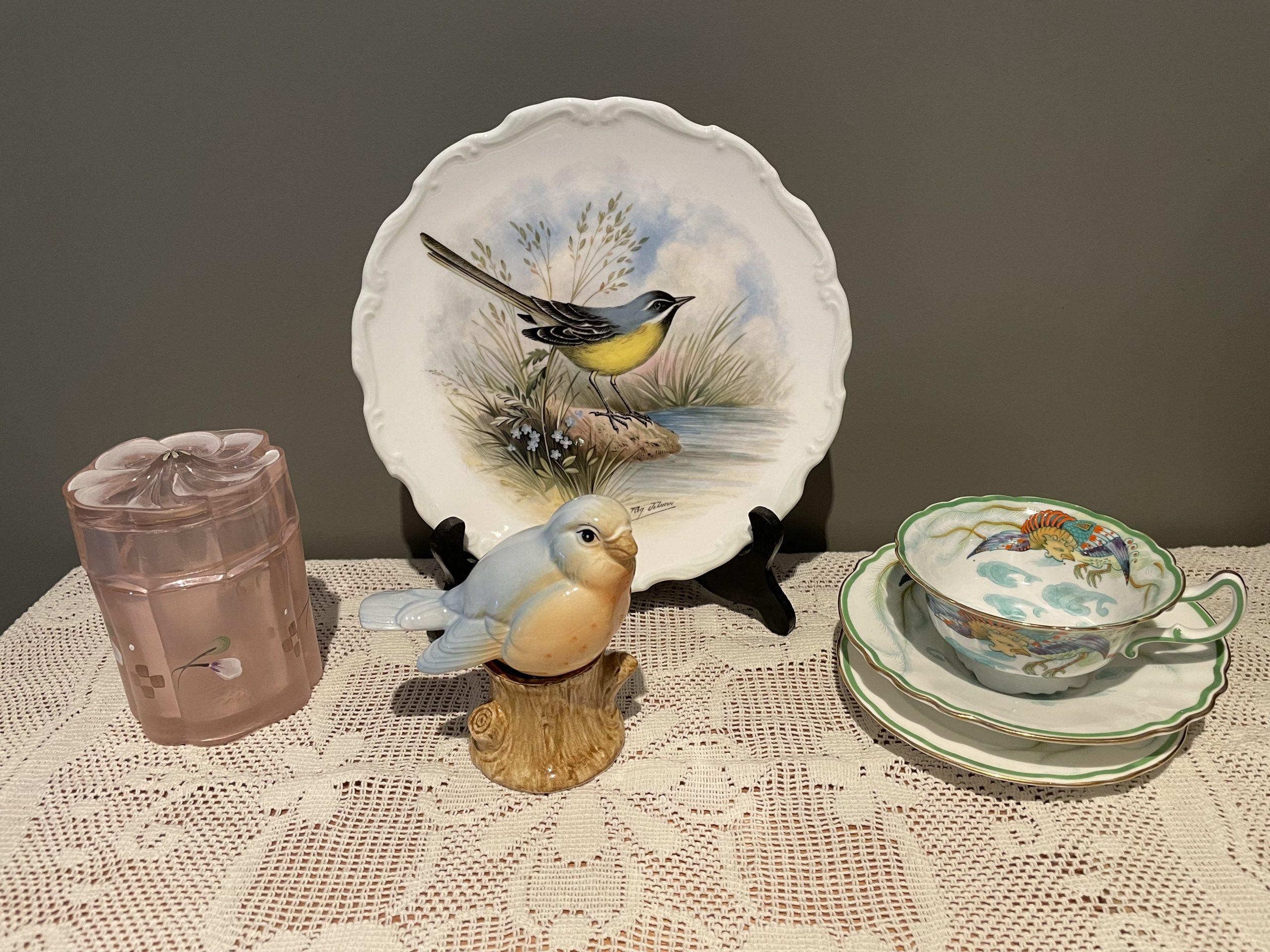 Sneak Peek For The Week – Royal Doulton, Royal Albert, Fenton, Fitz And Floyd