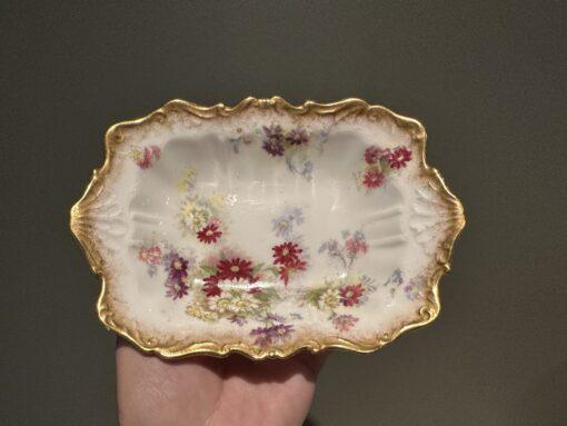 Antique George Jones Crescent China Hand Painted And Heavily Gilt Bonbon Dish