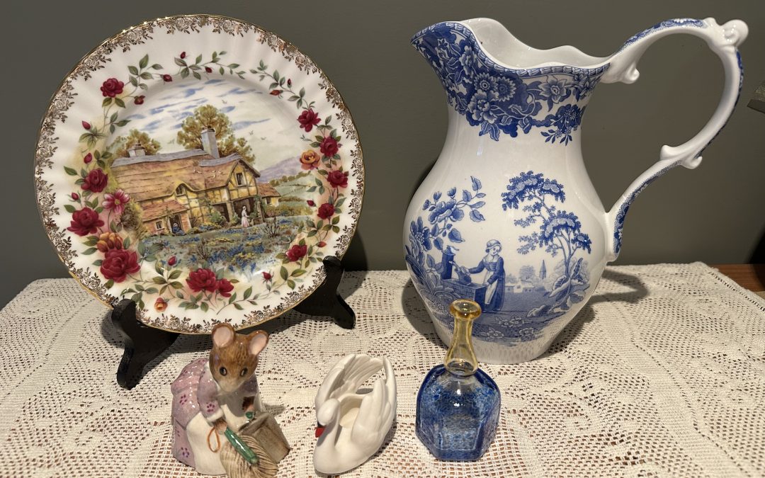 Sneak Peek For The Week – Kosta Boda Art Glass, Beswick Figurine, Goebel Posy Vase Or Toothpick Holder, Royal Albert Display Plate, Spode Blue Room Pitcher