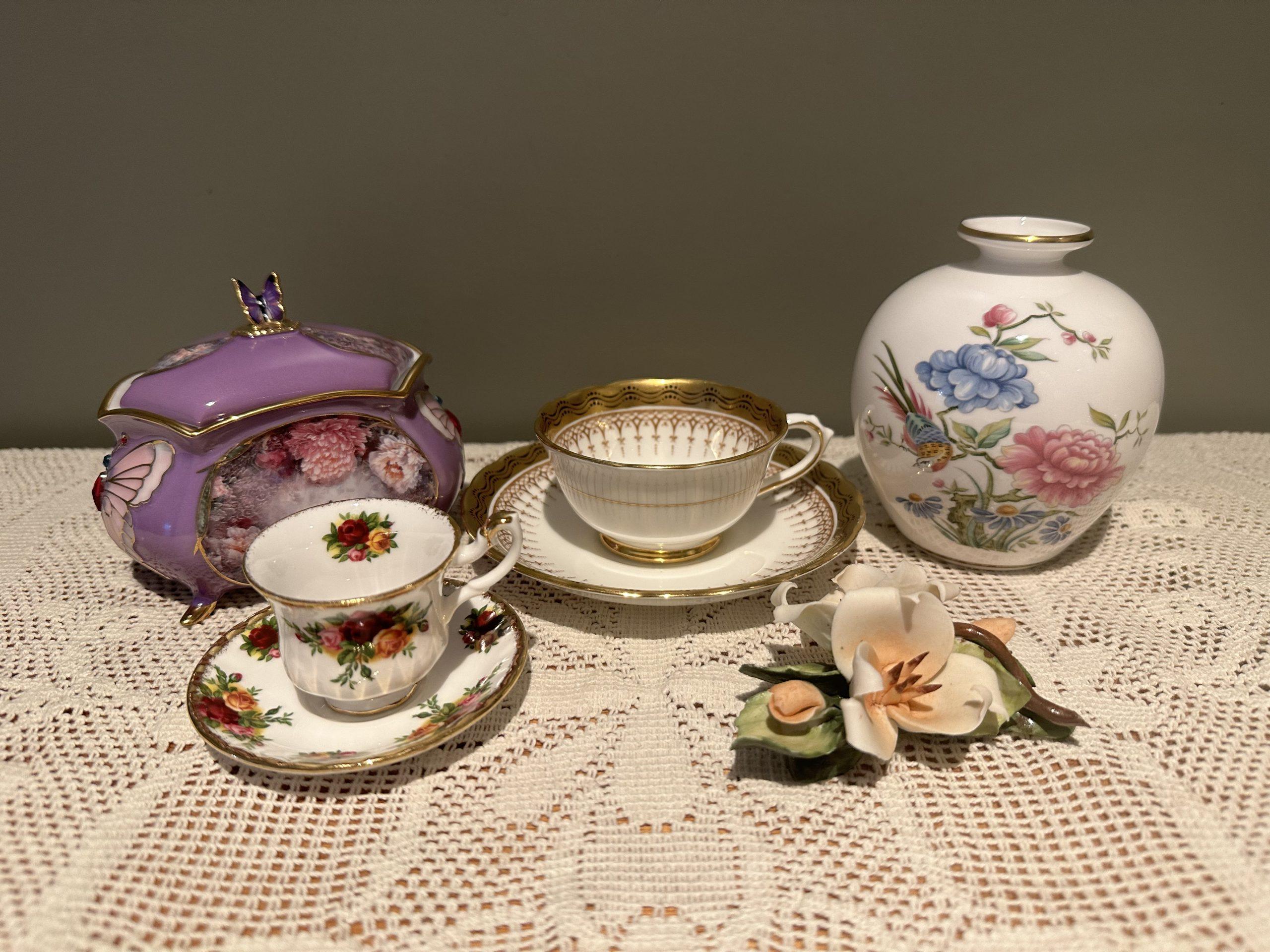 Sneak Peek For The Week – Lena Liu Music Box, Tuscan Demitasse Duo, Spode Vase, Royal Albert Miniature, Capodimonte Floral Figurine