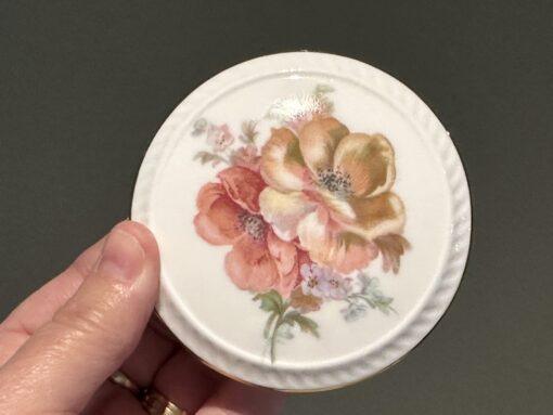 La Reine Bone China Floral Trinket Box Made In England - Image 3