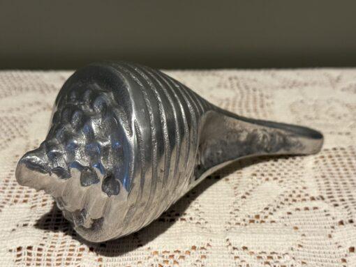 Lovely Large Cast Aluminium Seashell Figurine - Image 2