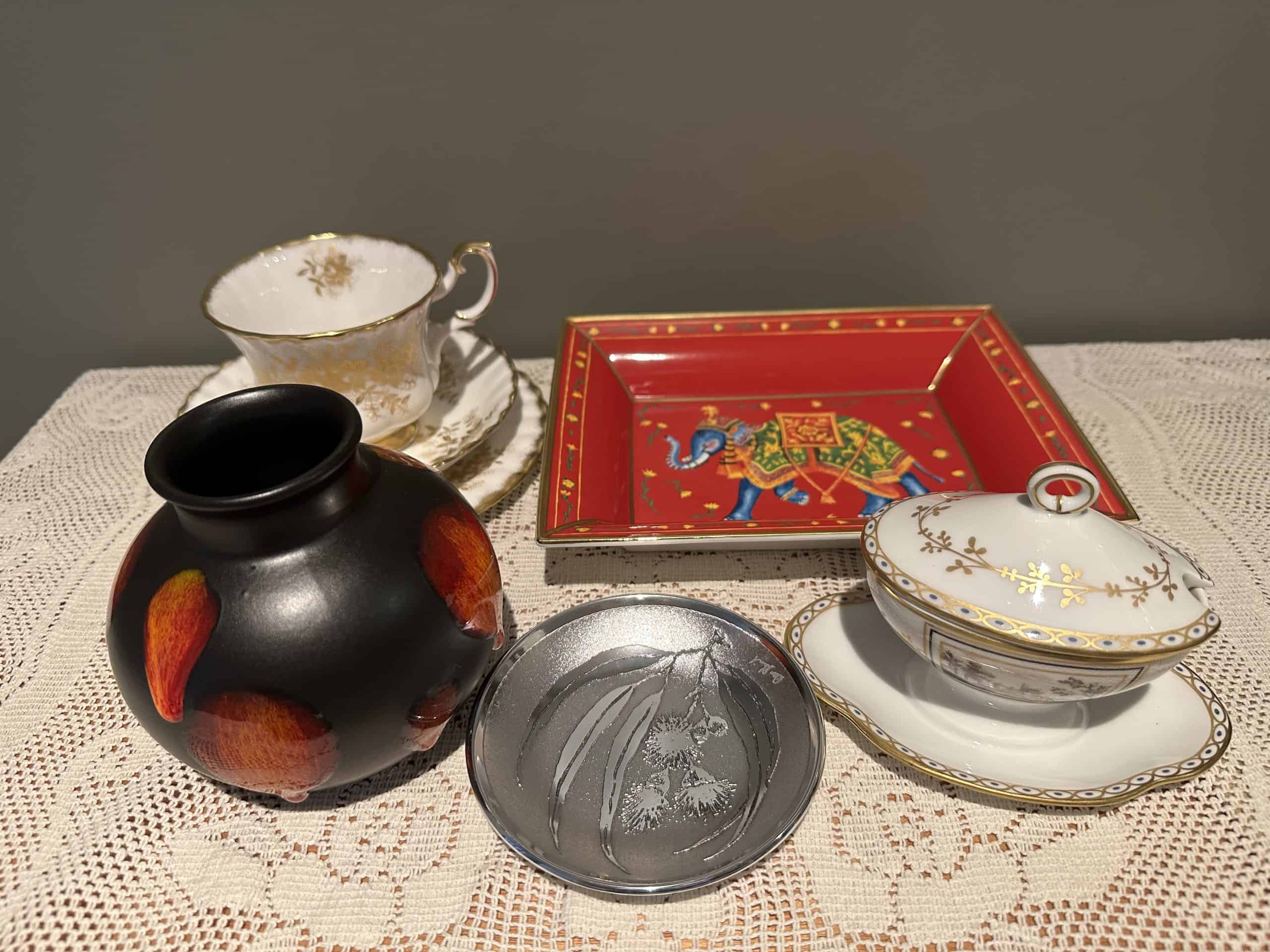 Sneak Peek For The Week – Royal Albert Antoinette Trio, Halcyon Days Elephant Tray, Poole Pottery Vase, Don Sheil Gum Leaf Dish, Richard Ginori Mustard Pot