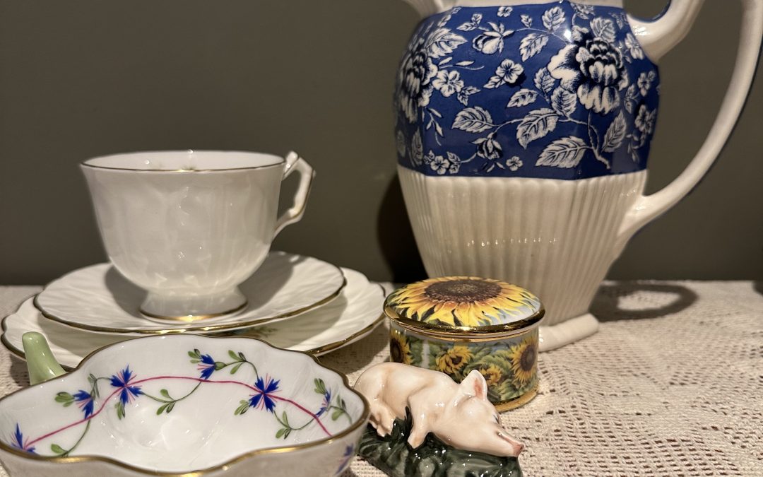 Sneak Peek For The Week – Sadler Afternoon Tea Collection Jug, Royal Doulton Figurine, Herend Blue Garland Relish Dish, Albertine Sunflower Trinket box, Aynsley Crocus Trio