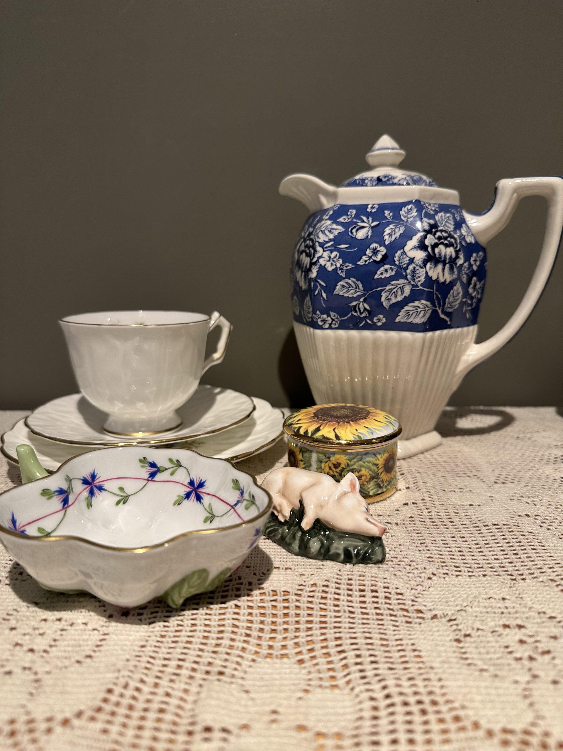Sneak Peek For The Week – Sadler Afternoon Tea Collection Jug, Royal Doulton Figurine, Herend Blue Garland Relish Dish, Albertine Sunflower Trinket box, Aynsley Crocus Trio