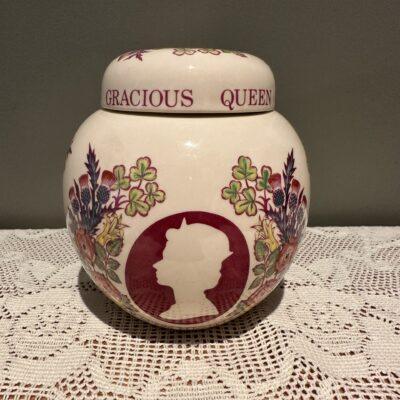 Mason's Queen Elizabeth Silver Jubilee Large Ginger Jar