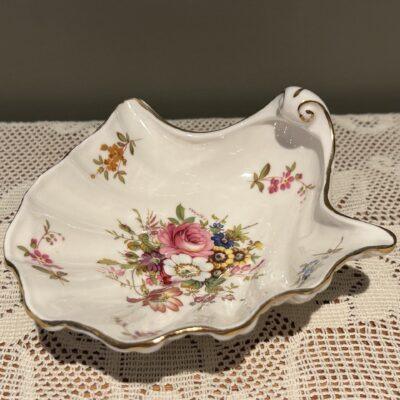 Superb Hammersley Shell Form Bonbon Bowl With Floral Gilt Pattern