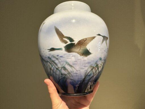 Vintage Falcon Ware Large Lidded Temple Jar / Vase - Misty Morn Pattern - Image 4