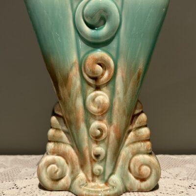 Vintage Diana Australia Scroll - Embryo - Shell Form Vase