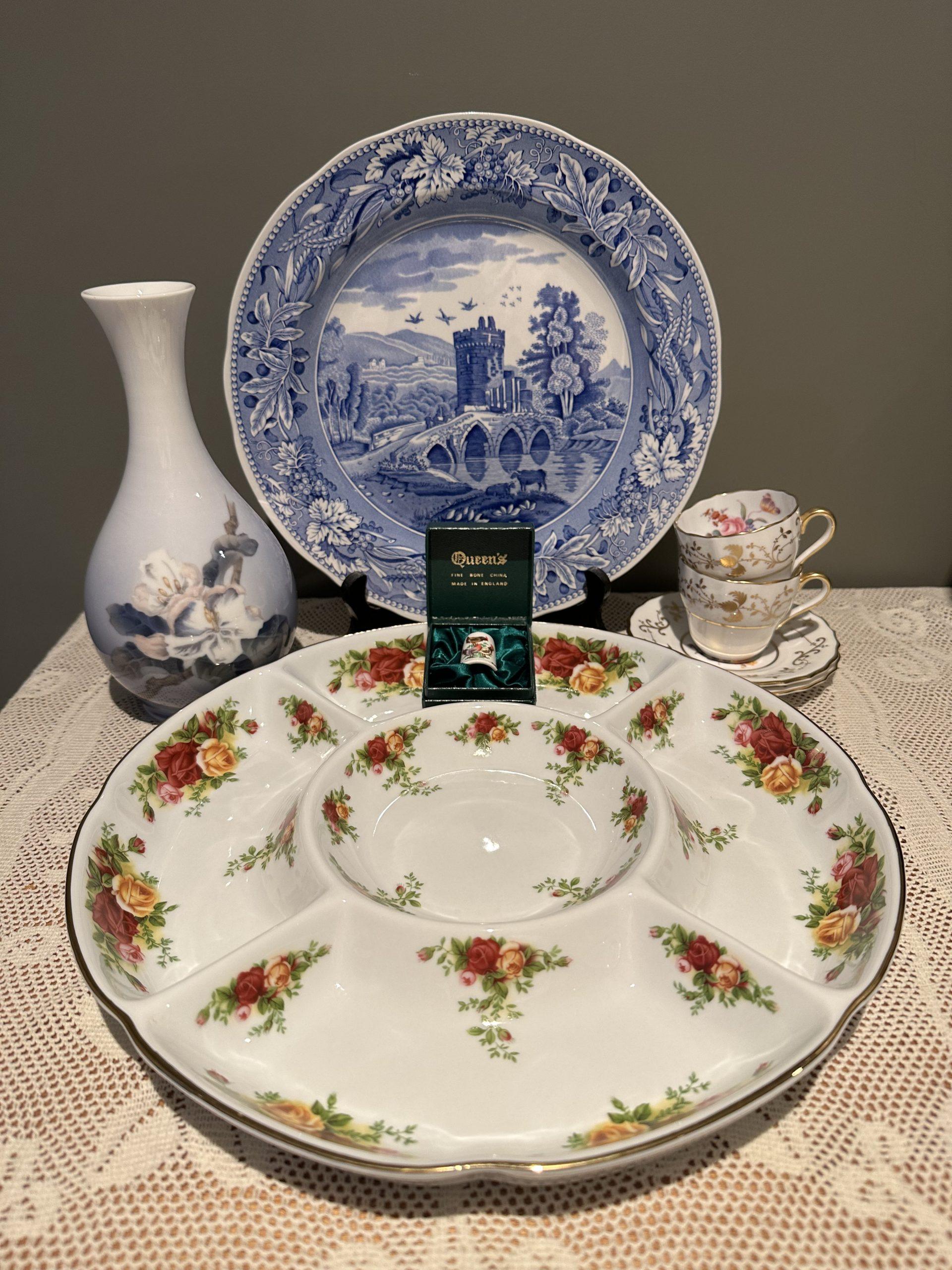 Sneak Peek For The Week – Spode Blue Room Plate And Reproduction 1800’s Demitasse Duo’s, Queen’s Bone China Christmas Thimble, Royal Albert Old Country Roses Crudite Or Divided Serving Tray, Royal Copenhagen Stunning Large Vase
