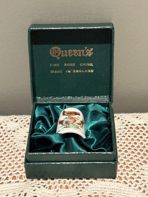 Queen's Bone China Christmas Xmas Hand Painted Thimble - Three French Hens - Boxed - Image 5