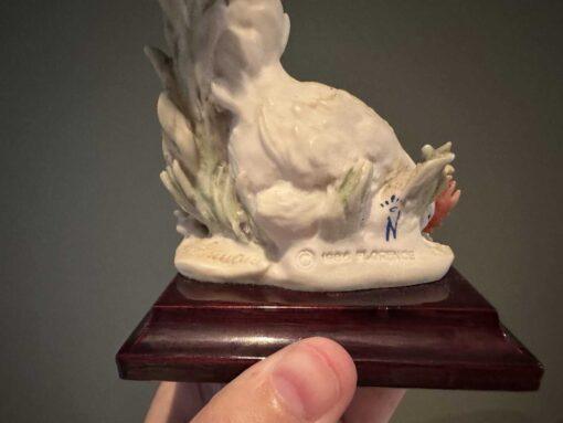 Vintage Giuseppe Armarni Figurine - Be Good Chicks - Girl With Hen And Chicks - Image 4