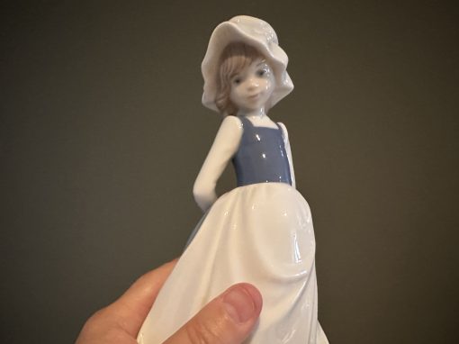 Vintage Nao 'Cheer Me Up' - Girl With Poodle Figurine - Image 4