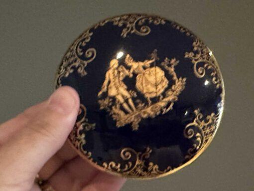 Limoges Cobalt Blue Heavily Gilt Courting Couple Trinket Box - Image 3