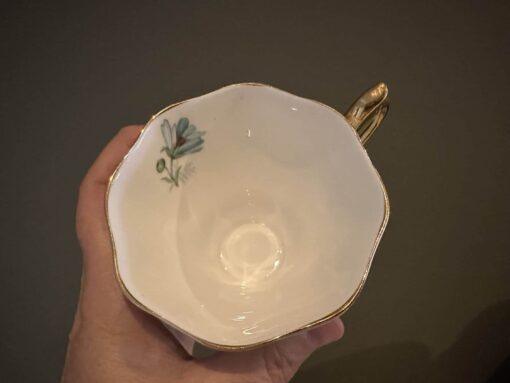 Stunning Royal Albert Vintage Trio - Aqua Blue With Daisies And Gilt Trim - Image 3
