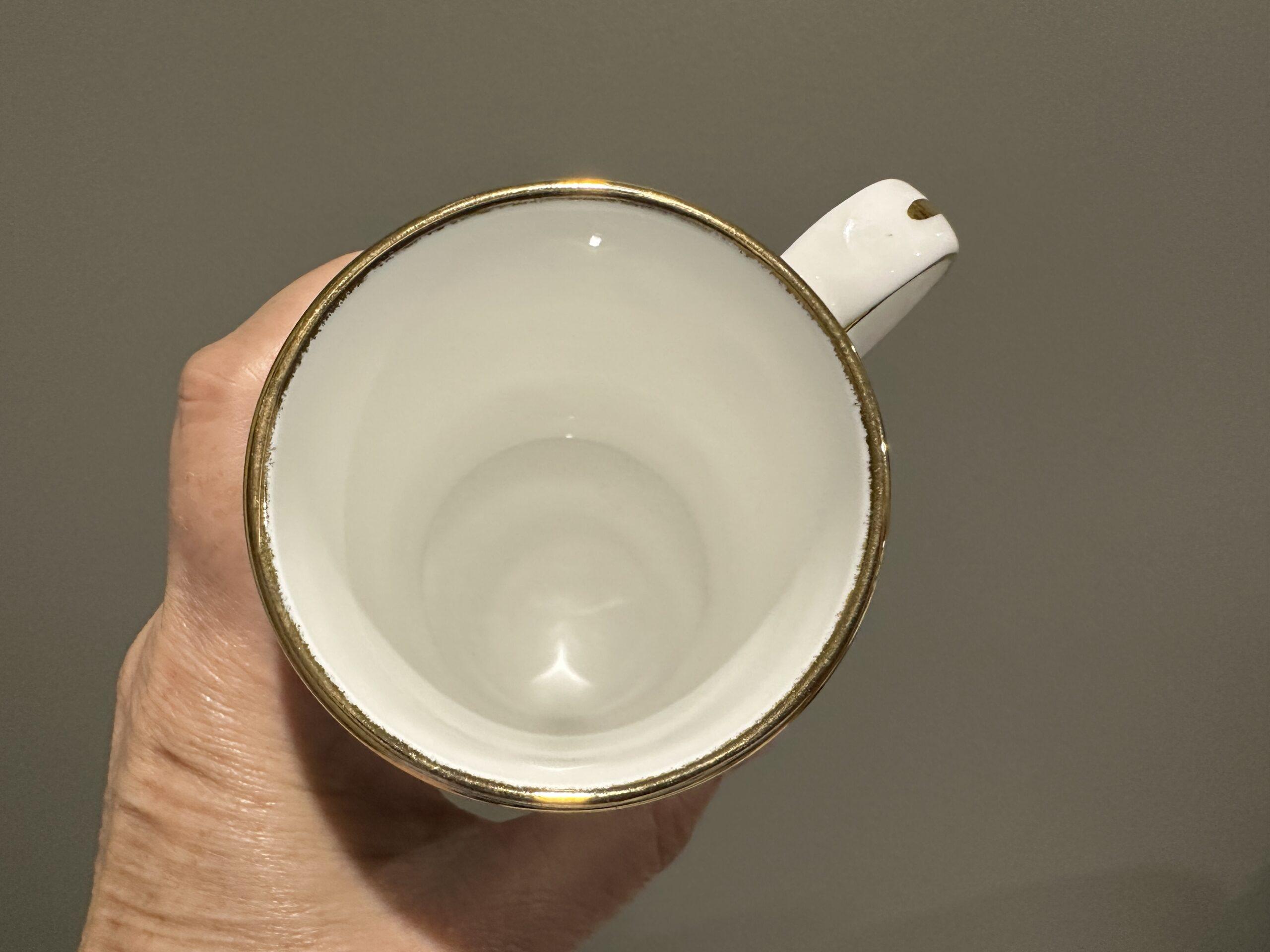 Royal Albert Old Country Roses Tall Mug - Image 3