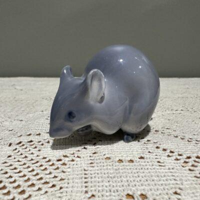 Rare Royal Copenhagen Mouse With Nut Miniature Figurine