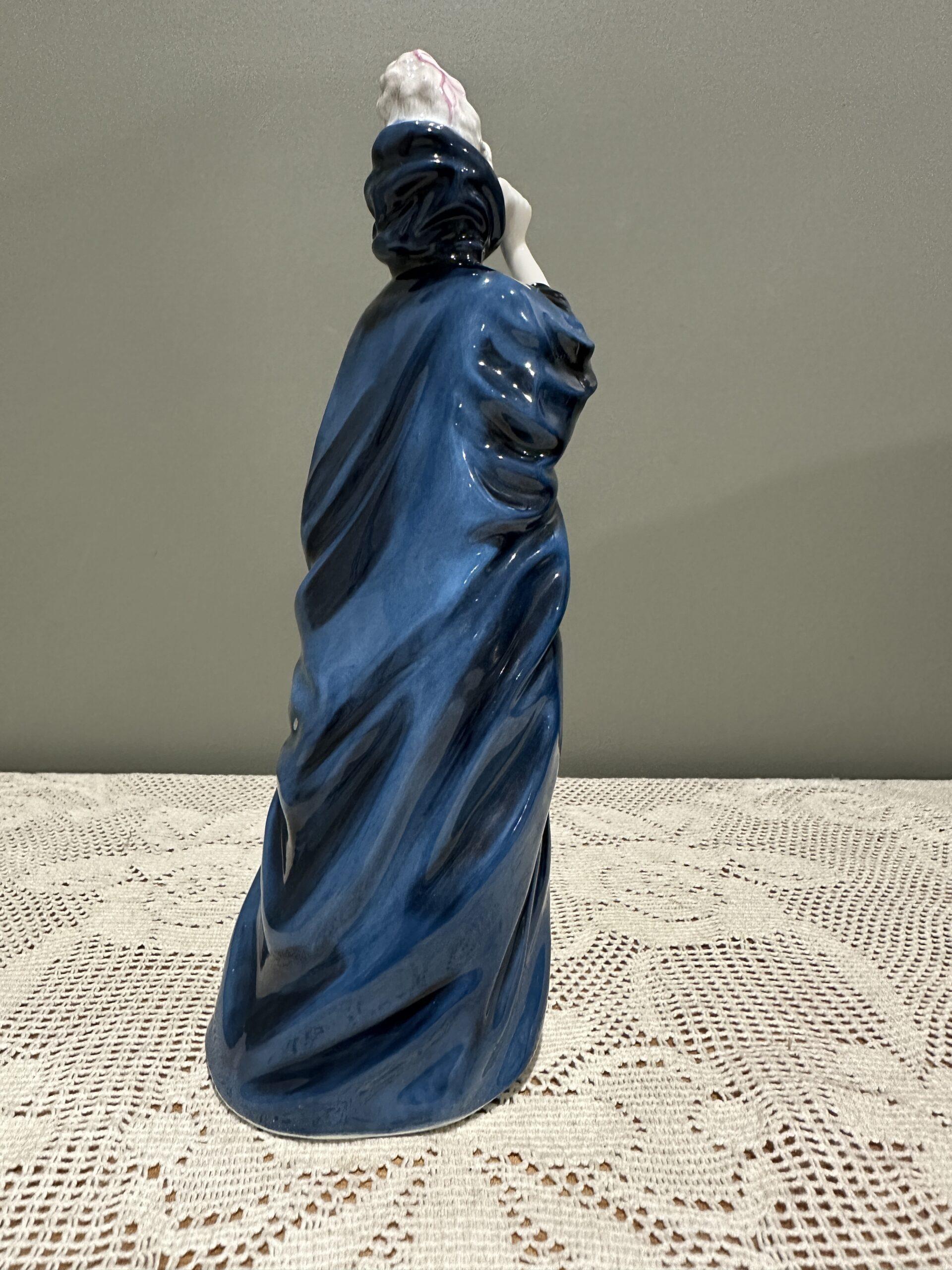 Stunning Royal Doulton Vintage Figurine - Masque HN2554 - Image 3