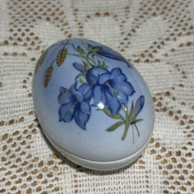 Bing And Grondah Limited Edition 1995 Egg Shaped Trinket Box With Harebells