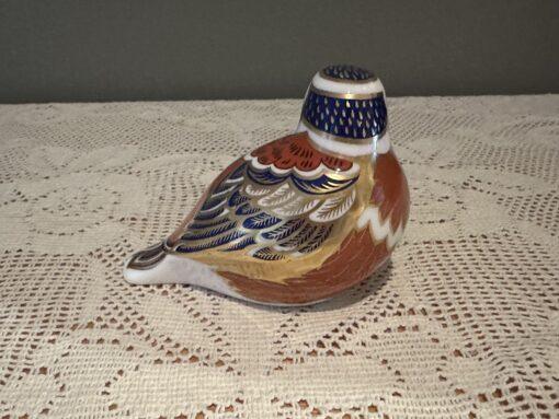 Superb Royal Crown Derby Chaffinch Paperweight With Silver Stopper - Image 3