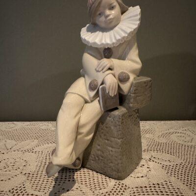 Vintage Lladro Little Jester Figurine - Pierrot With Book