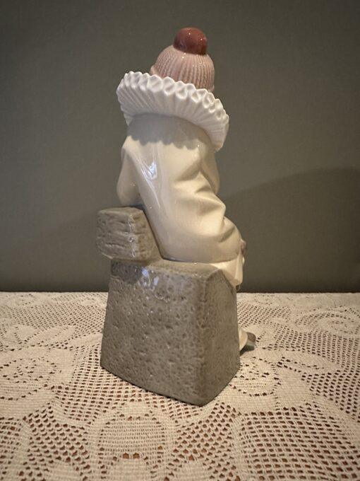 Vintage Lladro Little Jester Figurine - Pierrot With Book - Image 3