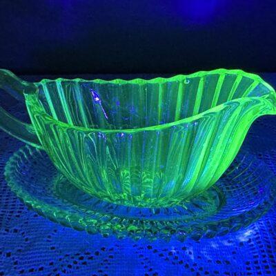 Art Deco Depression Era Uranium Glass Sauce Jug With Under Plate - Fabulous Glow