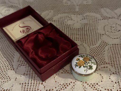 Stunning Staffordshire Enamels Yellow Rose Pill Box For British Airways
