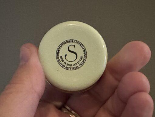 Stunning Staffordshire Enamels Yellow Rose Pill Box For British Airways - Image 3