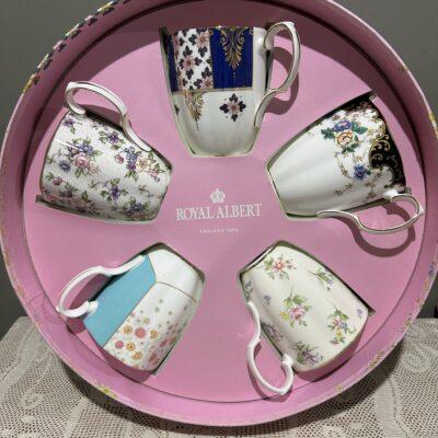 Royal Albert 100 Years Set Of Five Large Mugs In Box
