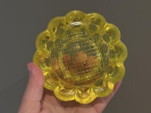 Antique Victorian Piano Castor / Insulator in Canary Uranium Glass With Amazing Glow - Image 5