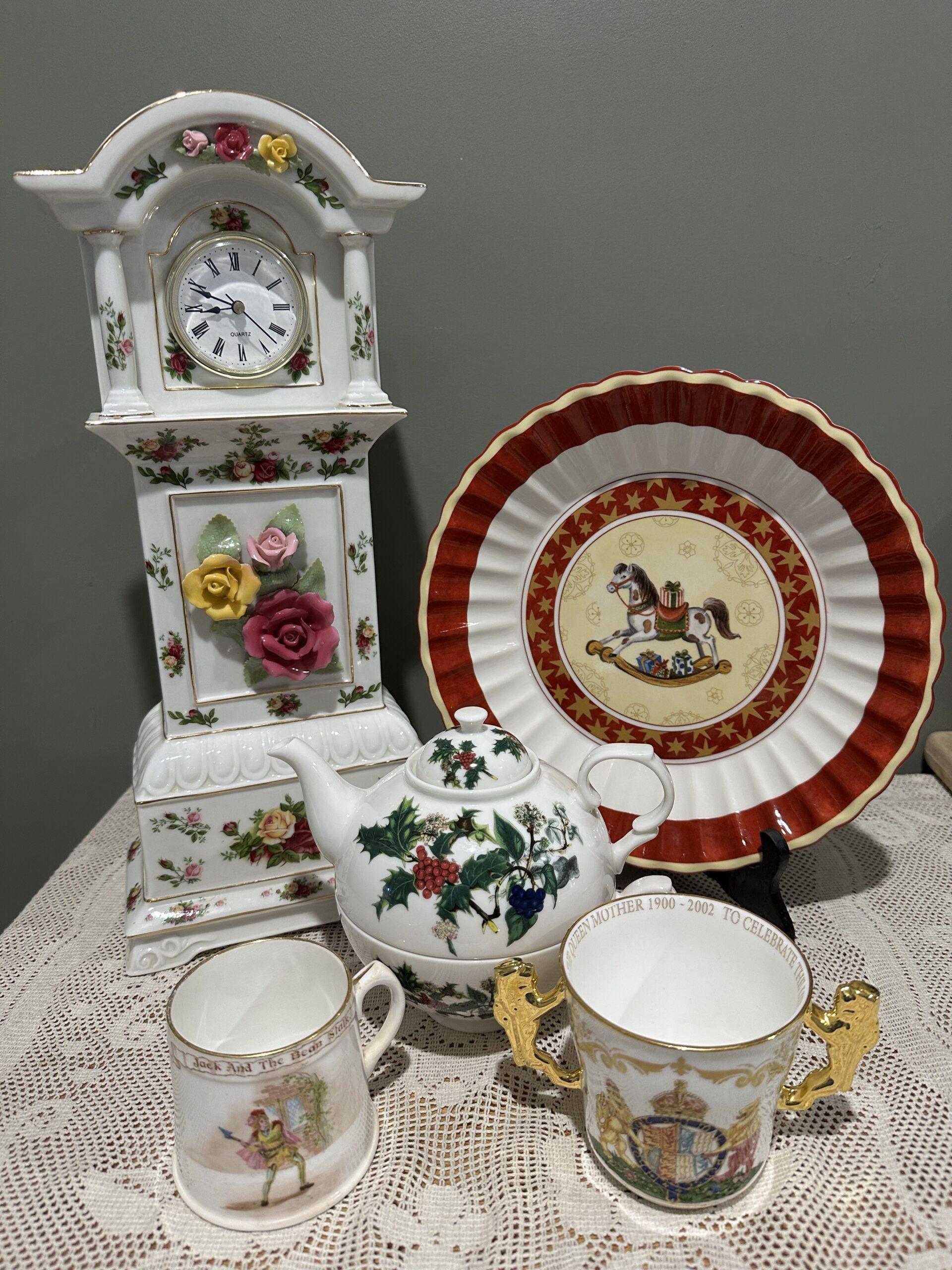 Sneak Peek For The Week – Royal Albert Grandfather Clock, Villeroy Boch Christmas Serving Bowl, Paragon Queen Mother Commemorative Loving Cup, Portmeirion Holly And Ivy Tea For One, Royal Doulton Nursery Ware Mug