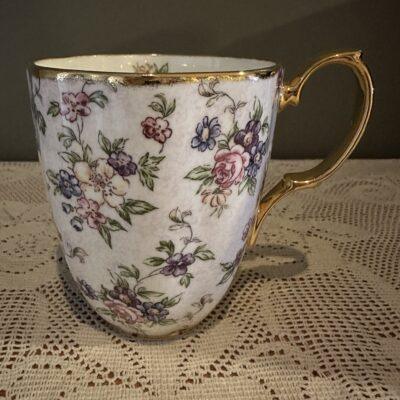 Royal Albert 100 Years English Chintz Large Mug In Box