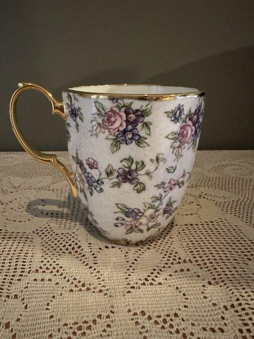 Royal Albert 100 Years English Chintz Large Mug In Box - Image 3