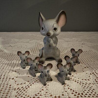 Vintage And Rare Napco Mother Mouse And Six Baby Mice Figurines