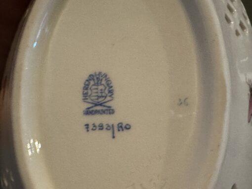 Herend Rothschild Bird Heavily Gilt Reticulated Bonbon Dish - Image 4