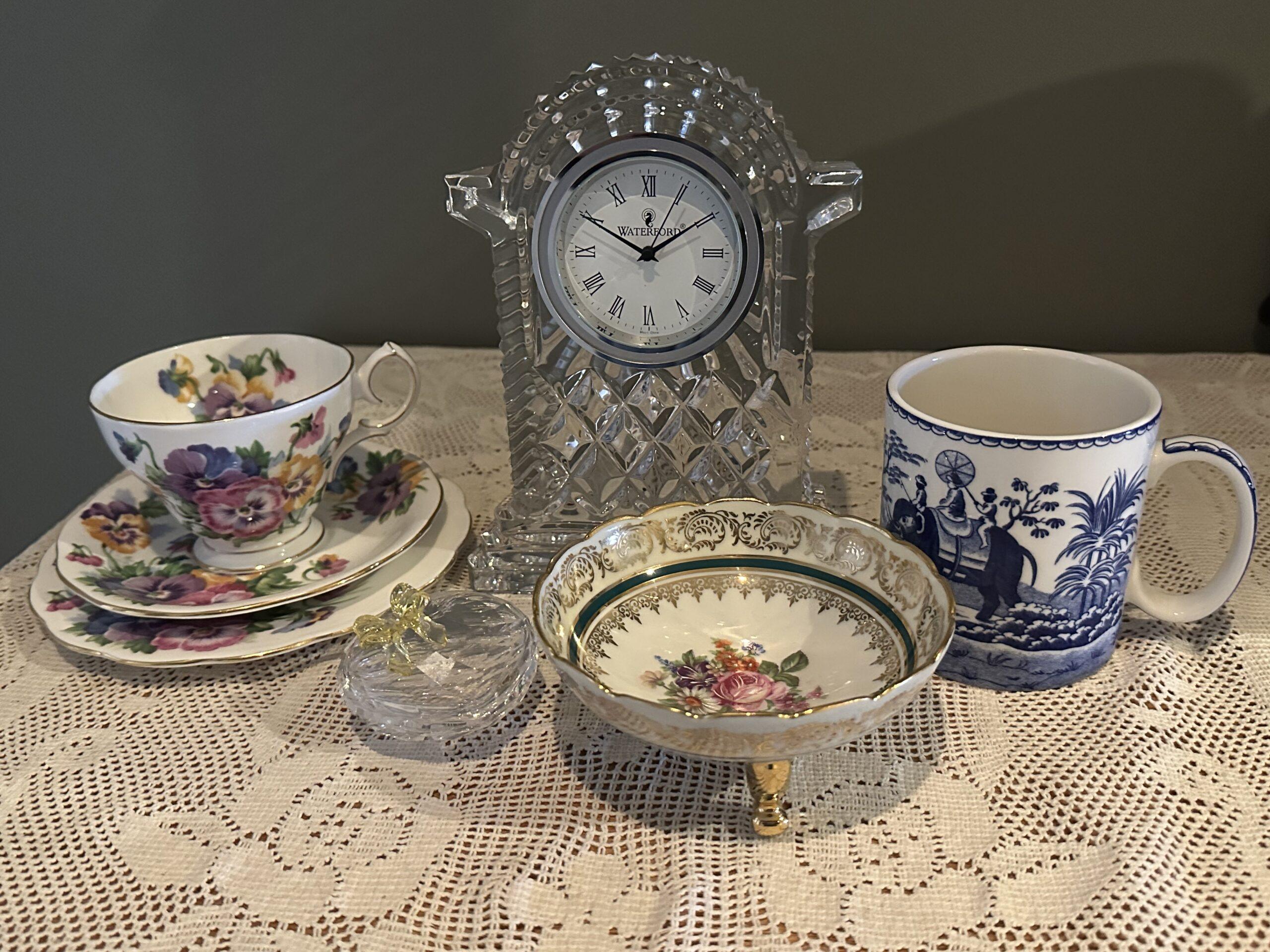 Sneak Peek For The Week – Queen Anne Spring Melody Trio, Large Waterford Crystal Carriage Clock, Spode Blue Room Indian Sporting Mug, Swarovski Crystal Heart Trinket Box, Limoges Footed Bonbon Dish