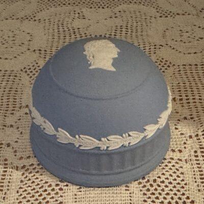 Wedgwood White On Blue Jasperware Julius Caesar Paperweight