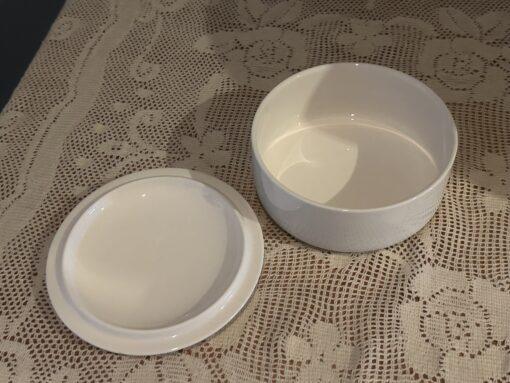 Villeroy Boch Naif Design Large Candy / Trinket Box - Laplau - Image 2