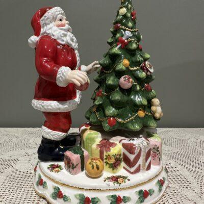 Royal Albert Musical Christmas Figurine - Santa Decorating The Tree - Boxed