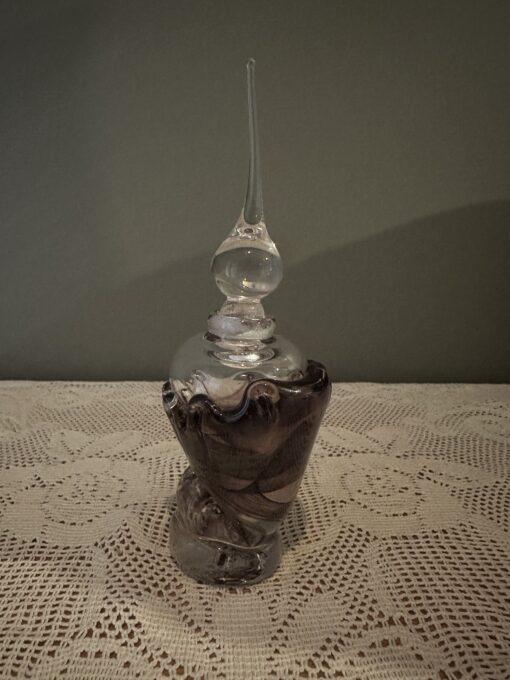 Stunning Large Amethyst Art Glass Shell Shaped Perfume Bottle With Stopper - Image 2