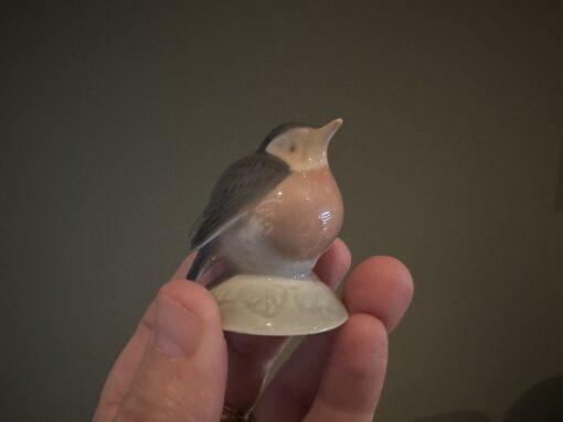 Royal Copenhagen Miniature Robin Figurine - Image 3