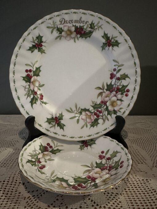 Royal Albert Flower Of The Month Trio With Extra Large Side Plate - December - Christmas Rose - Image 5